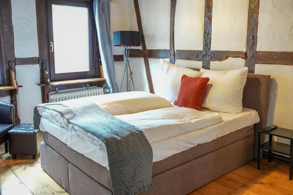 Charmante Fachwerk Wohnung Mit Terrasse In Der Altstadt Koblenz  Eksteriør billede