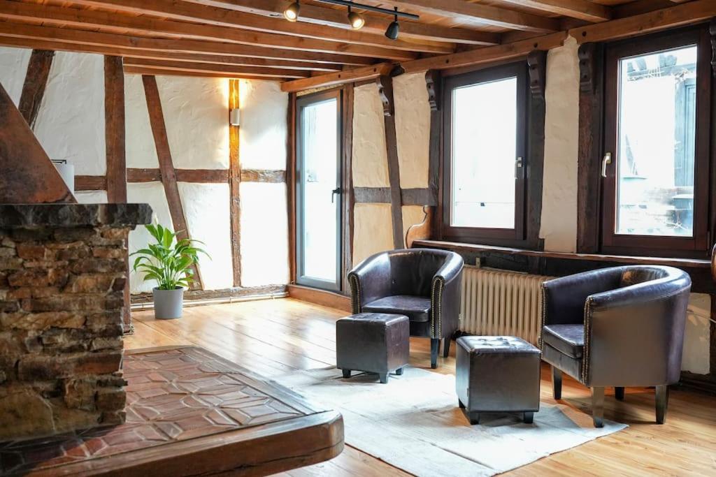 Charmante Fachwerk Wohnung Mit Terrasse In Der Altstadt Koblenz  Eksteriør billede
